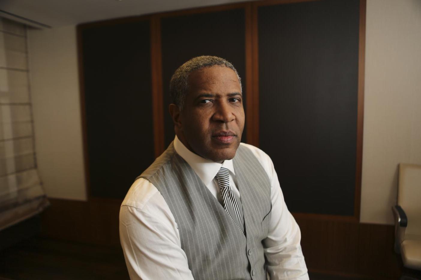 Billionaire Alumnus Robert Smith ’85 Admits Wrongdoing in Tax Fraud